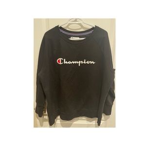 Womens Champion Logo Long Sleeve Crew Neck Plus Size Sweatshirt 2XL